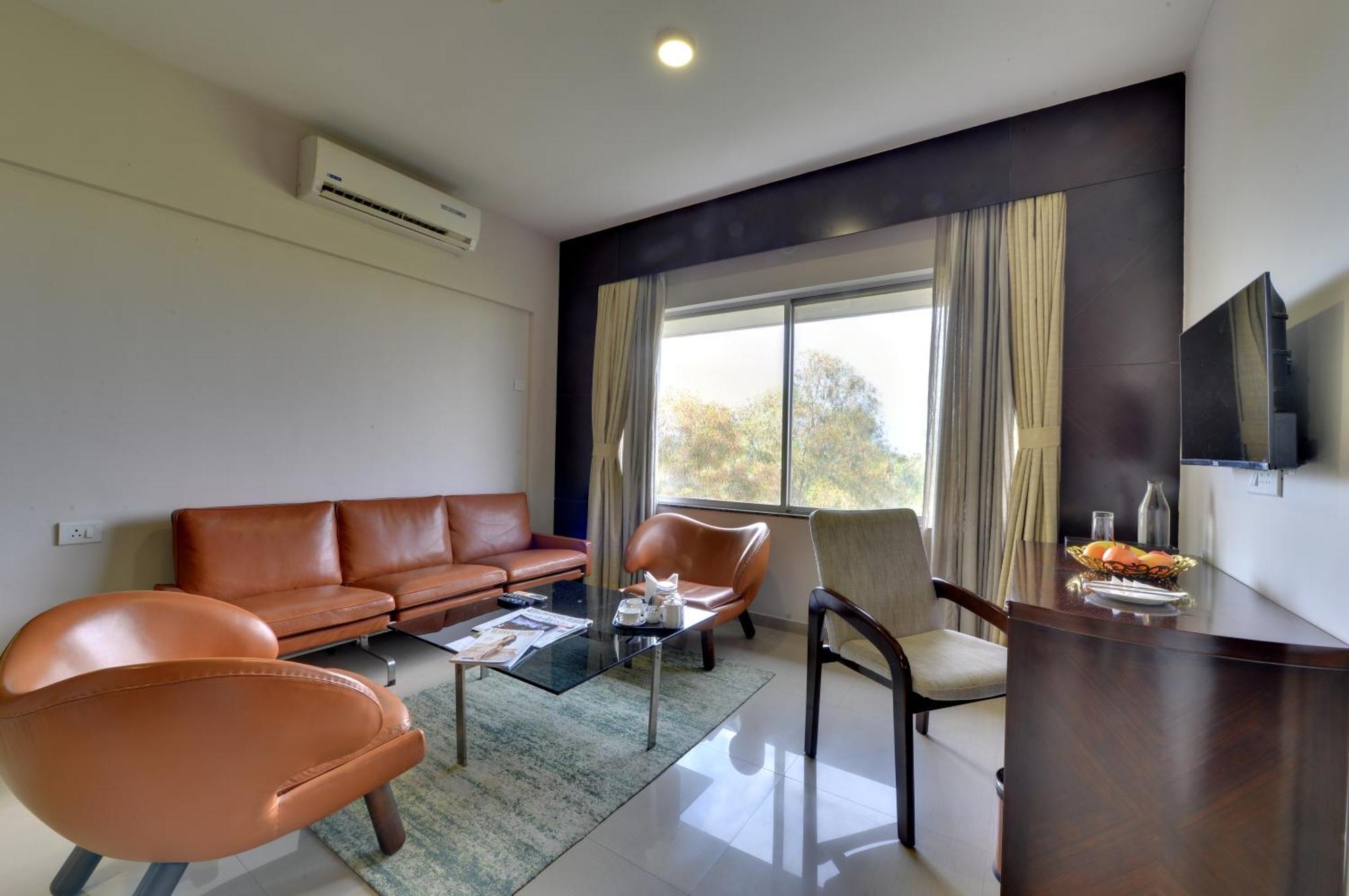 The Fern Residency, Vadgaon - Talegaon, Pune Exterior photo